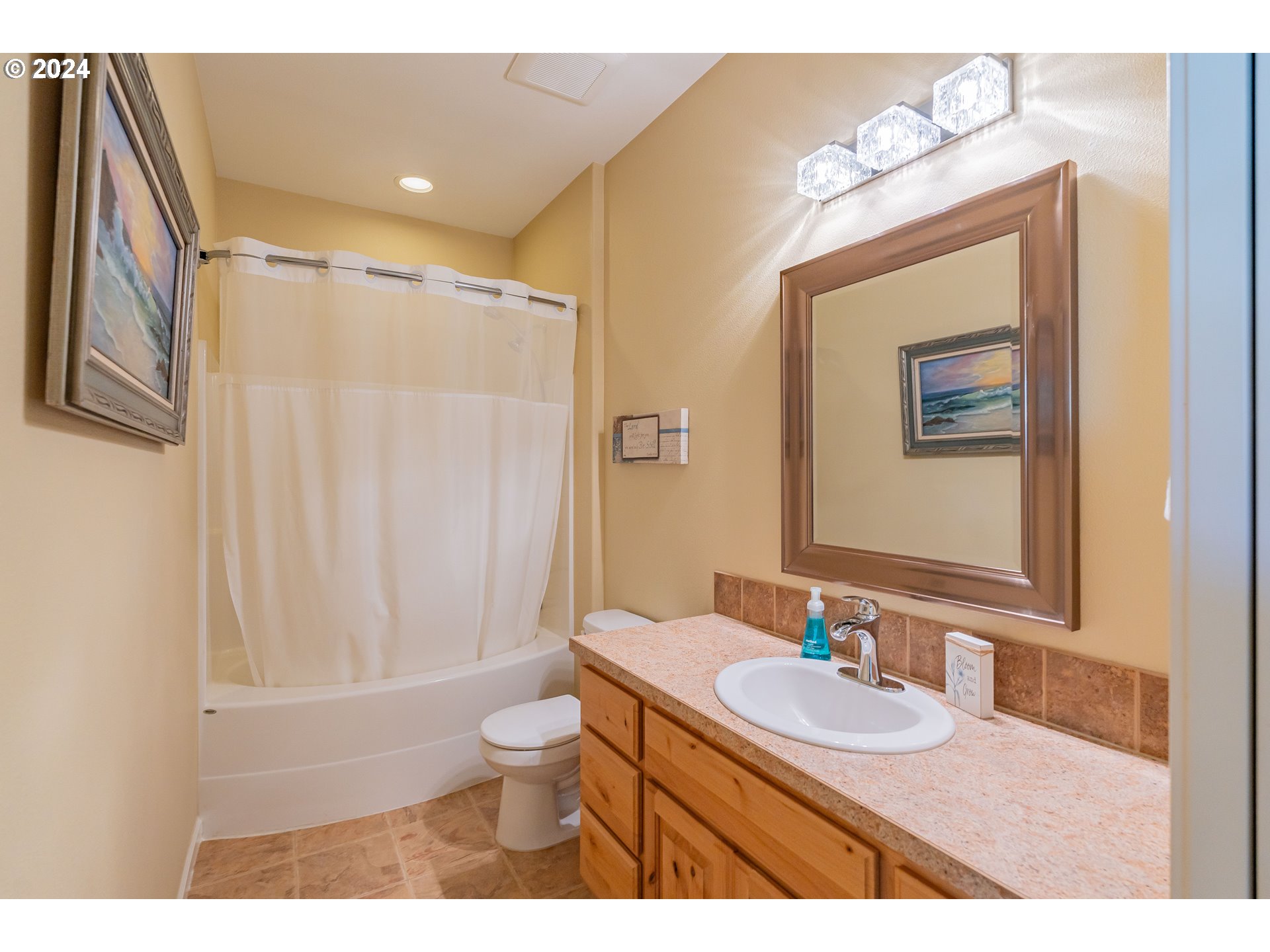 331 N 35TH AVE