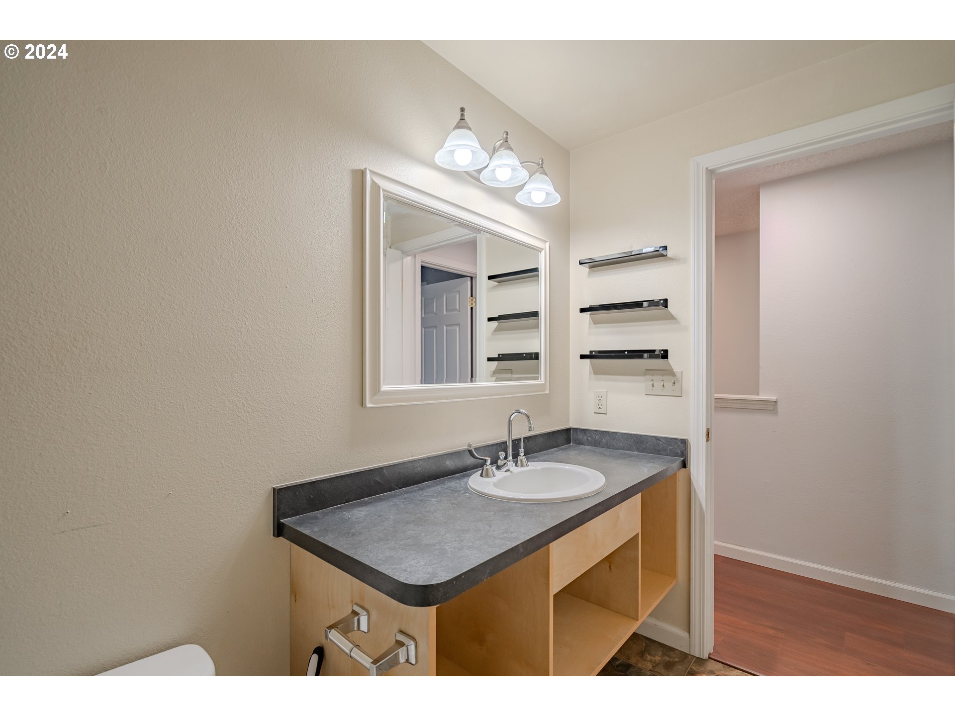 13216 NE SALMON CREEK AVE K1