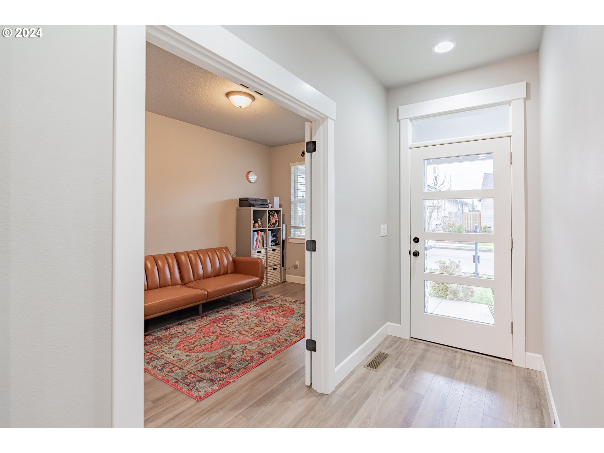 1526 NW 26TH AVE