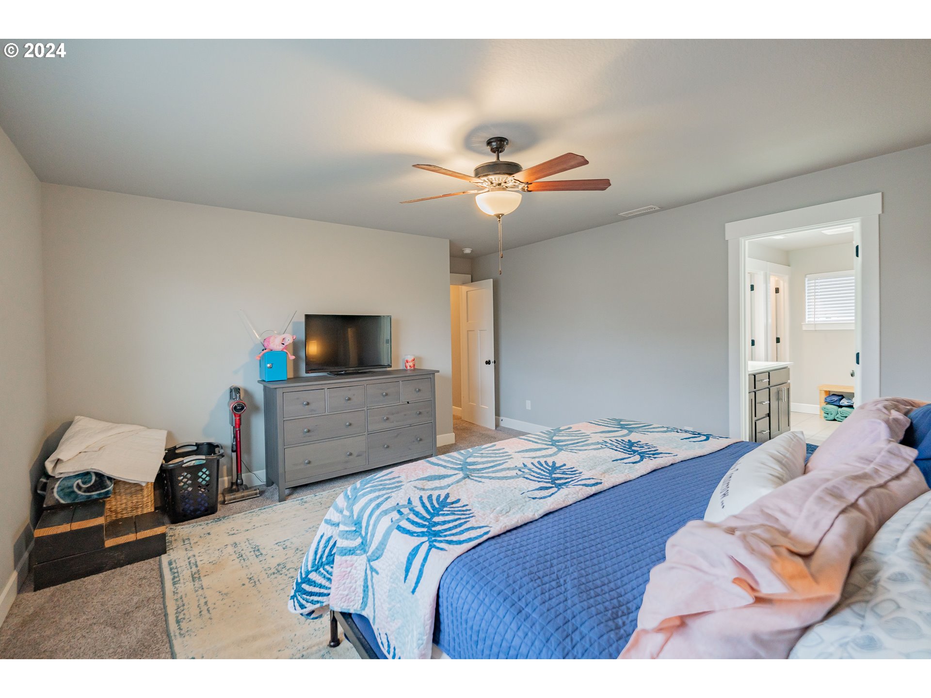 1526 NW 26TH AVE