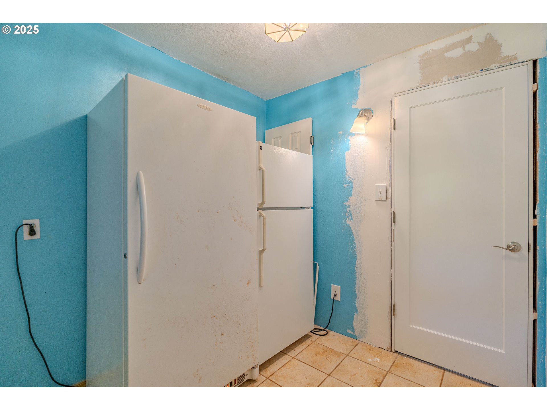 3221 Belle Center RD