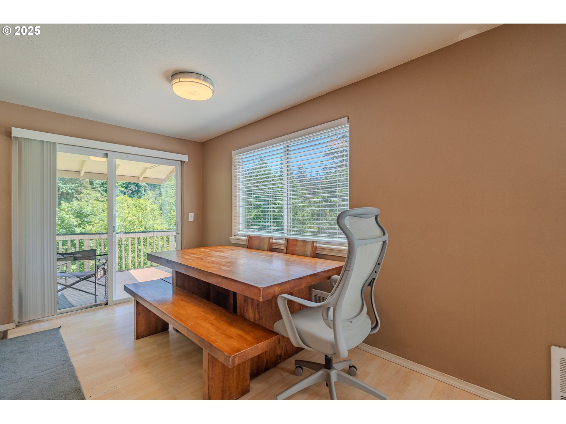 3221 Belle Center RD
