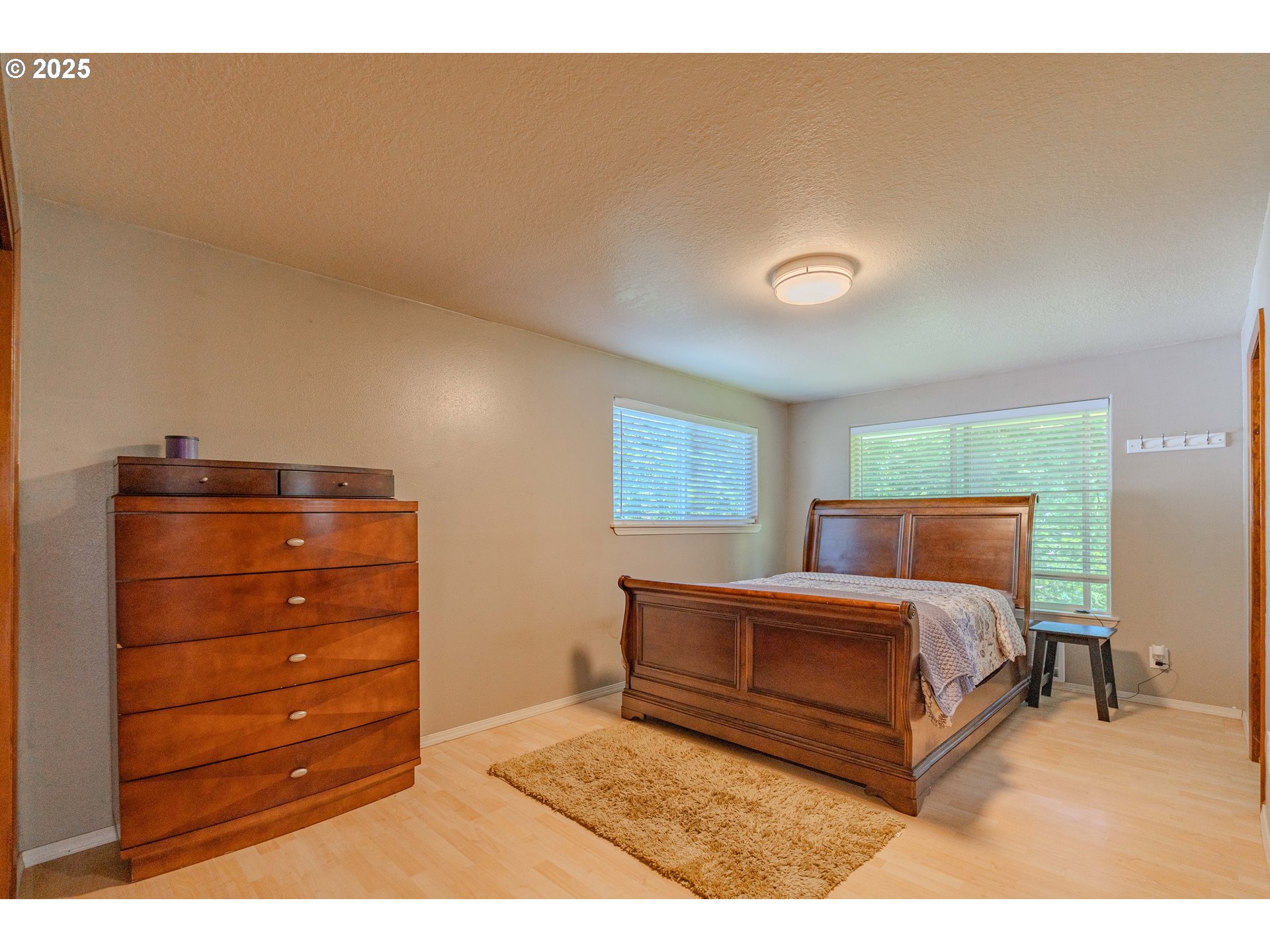 3221 Belle Center RD