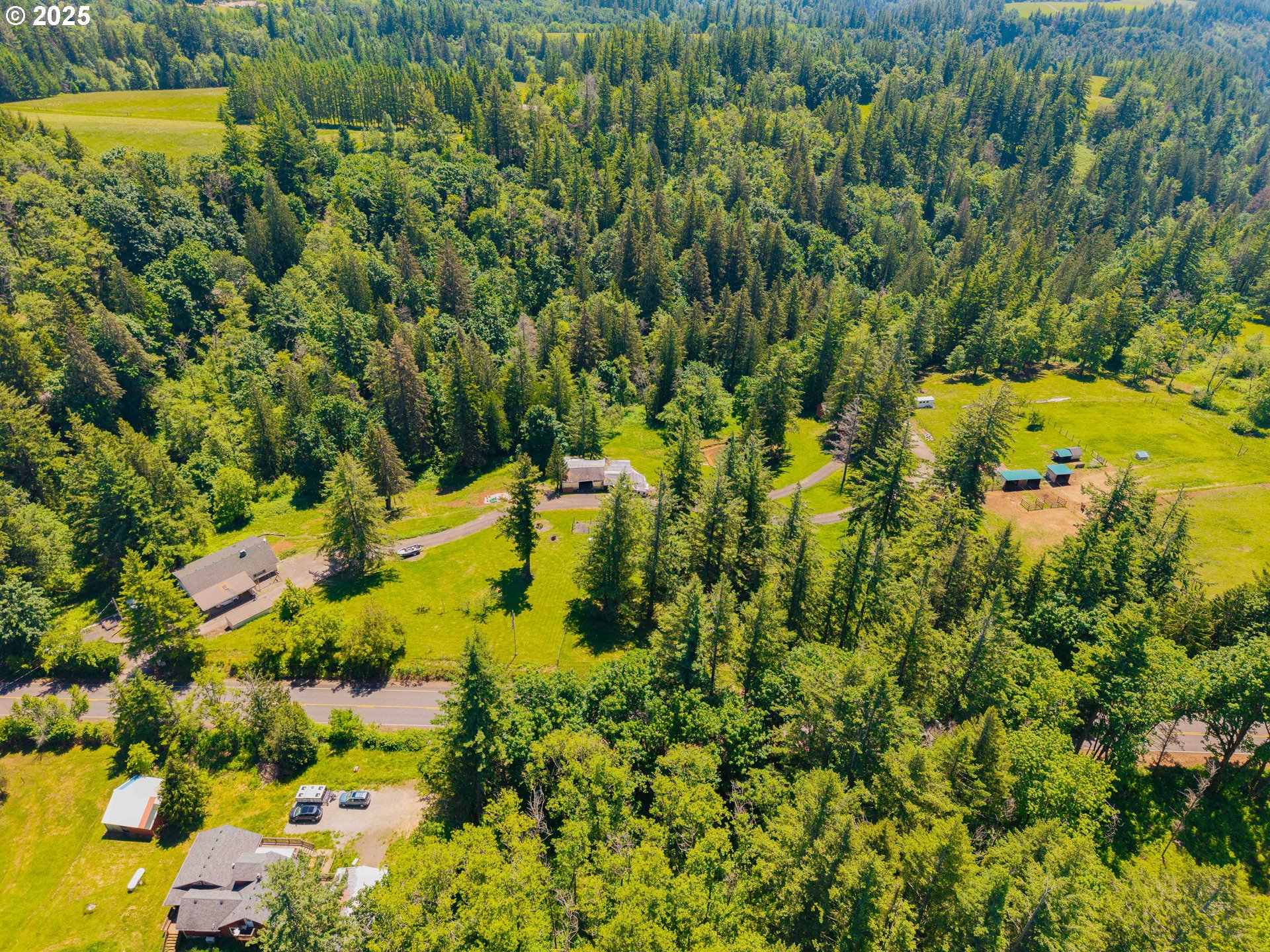 3221 Belle Center RD