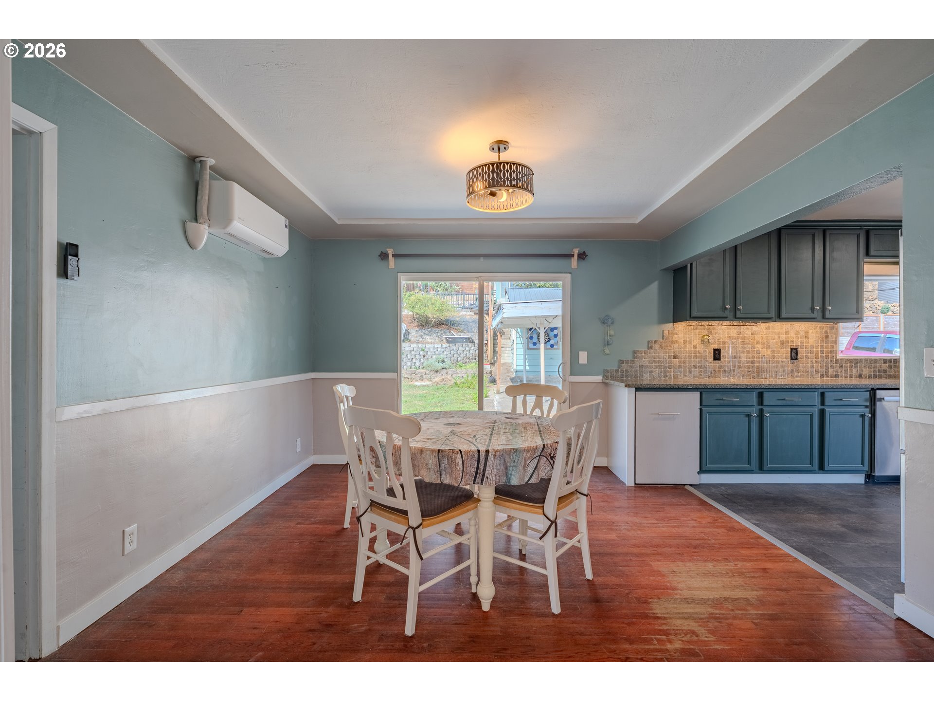 243 N SHEPHERD RD