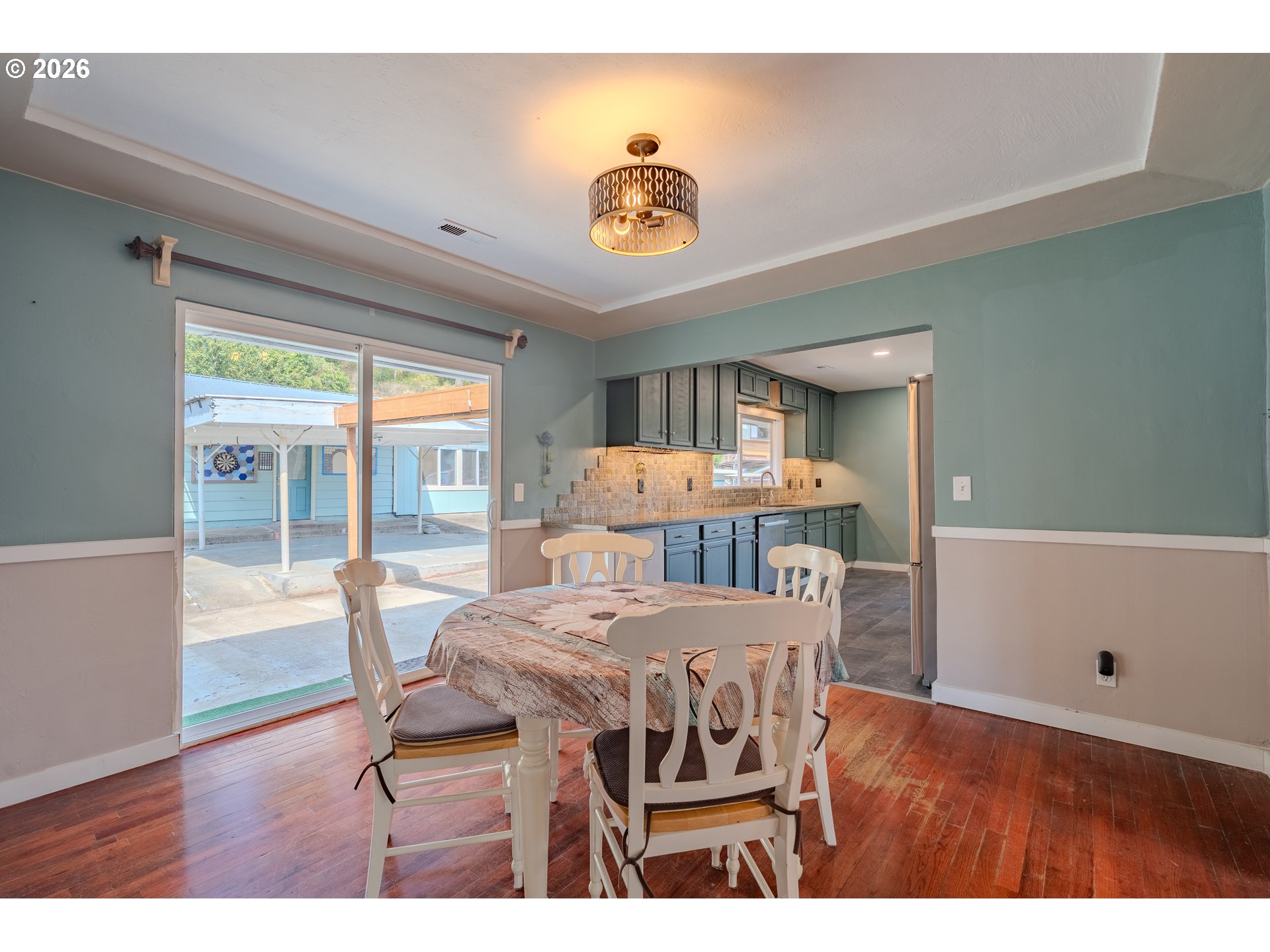 243 N SHEPHERD RD
