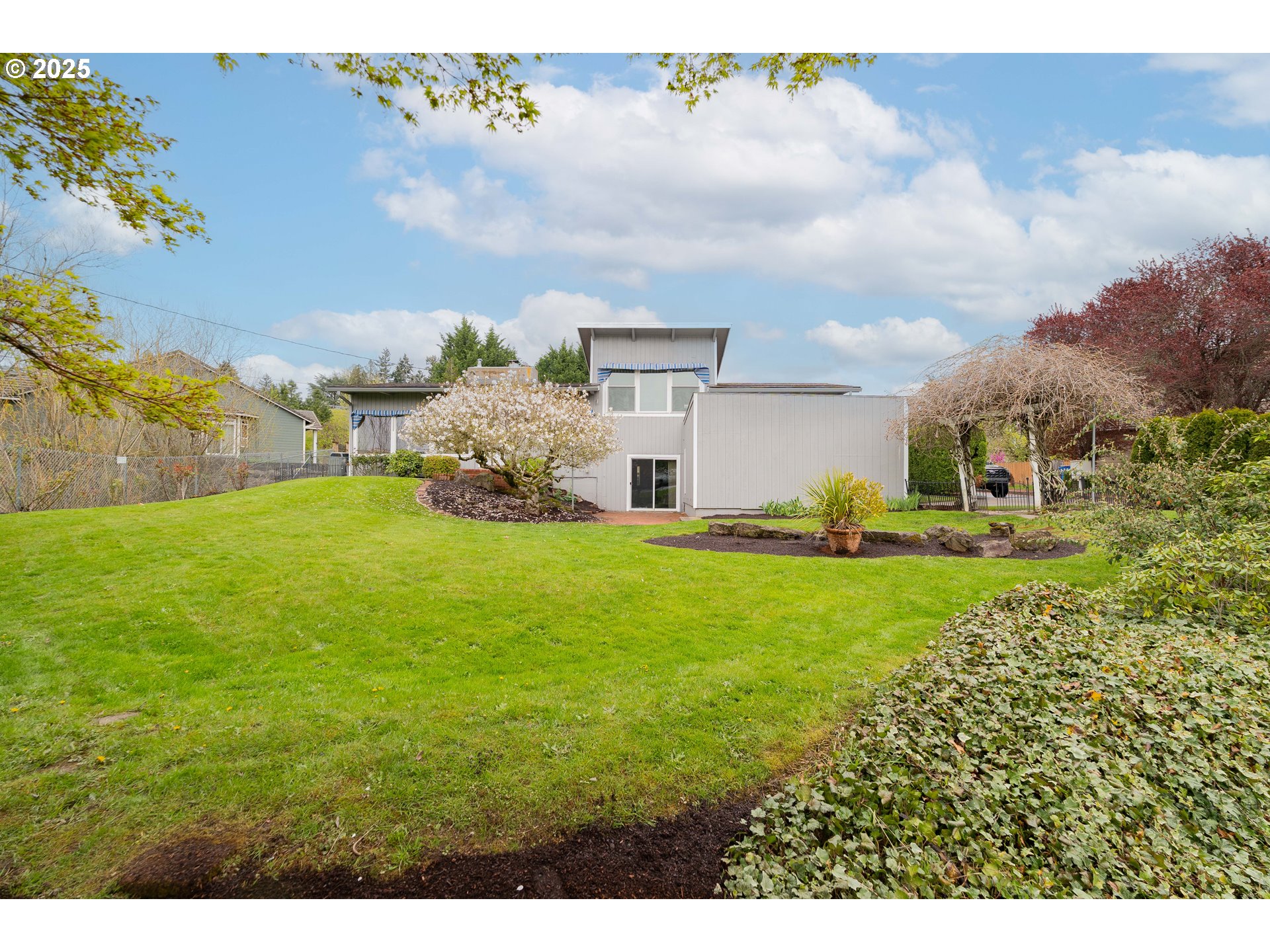 1510 SE 86TH CT
