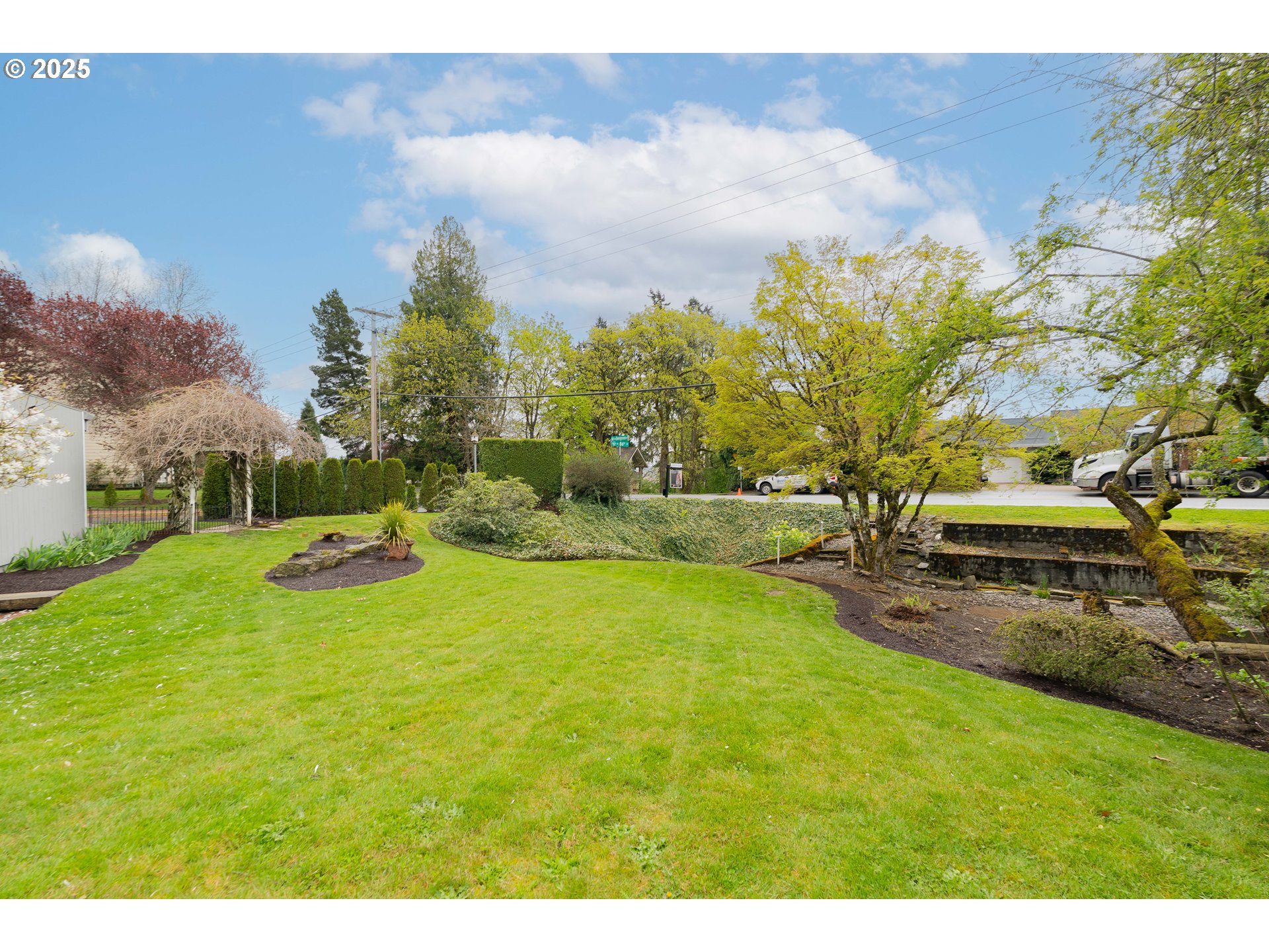 1510 SE 86TH CT