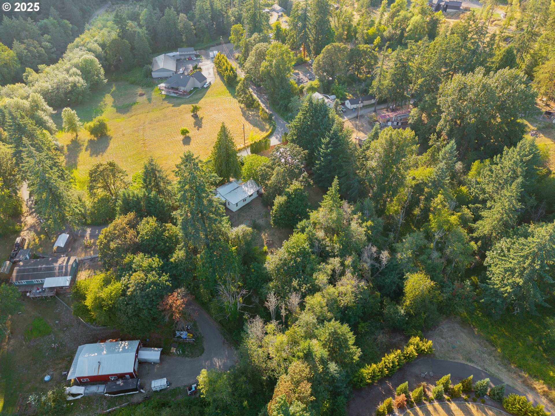 2817 NW EDDY ROCK RD