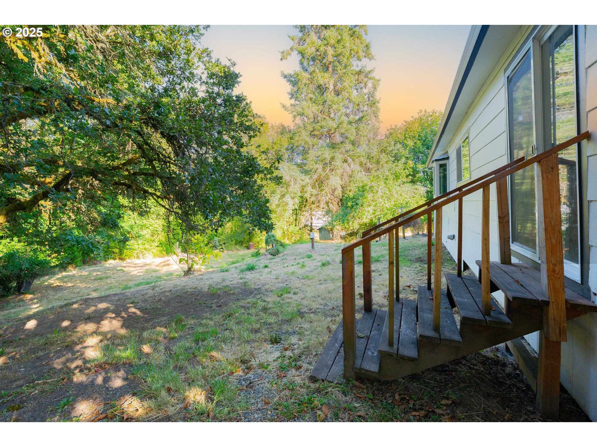 2817 NW EDDY ROCK RD