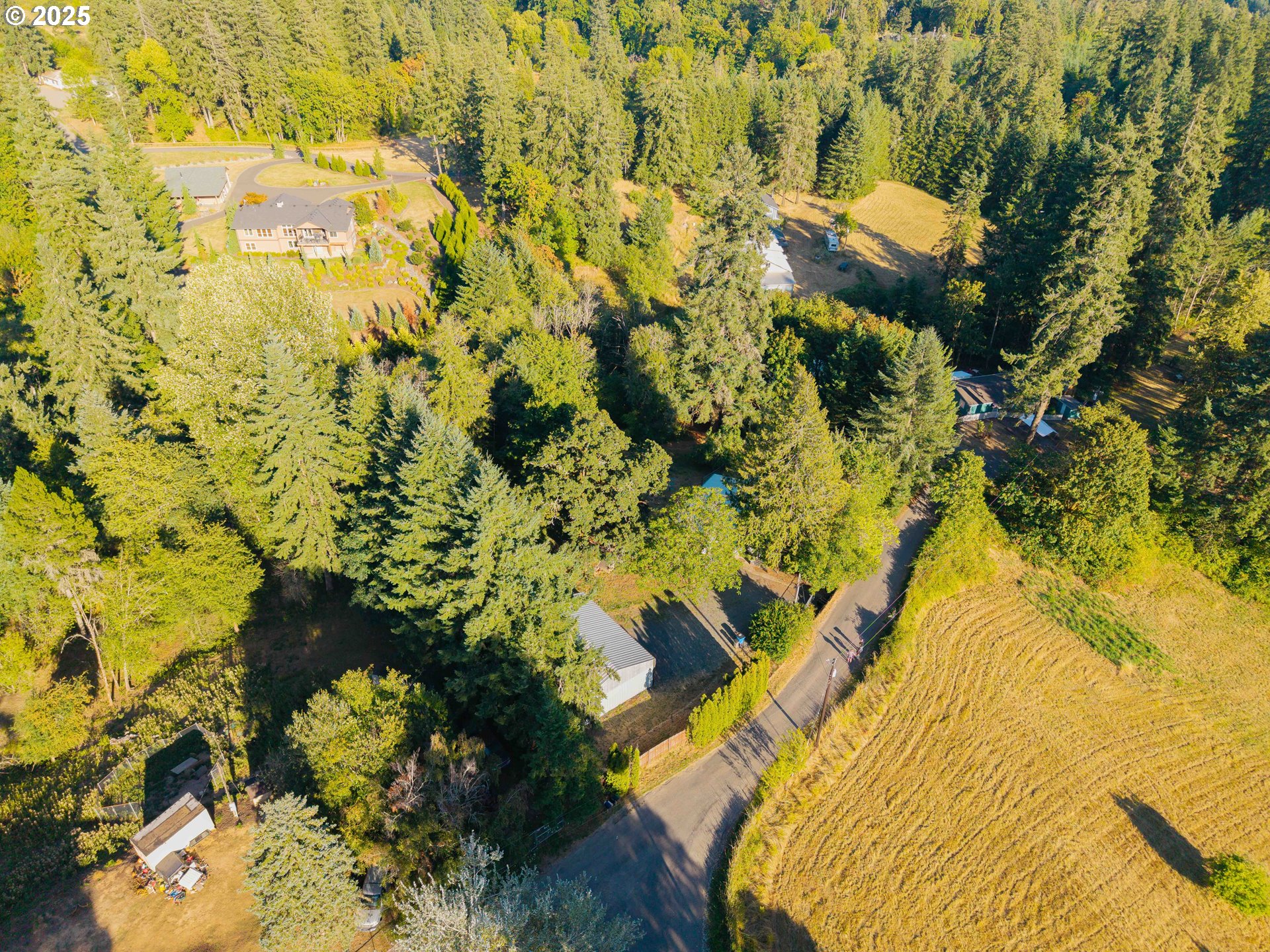 2817 NW EDDY ROCK RD
