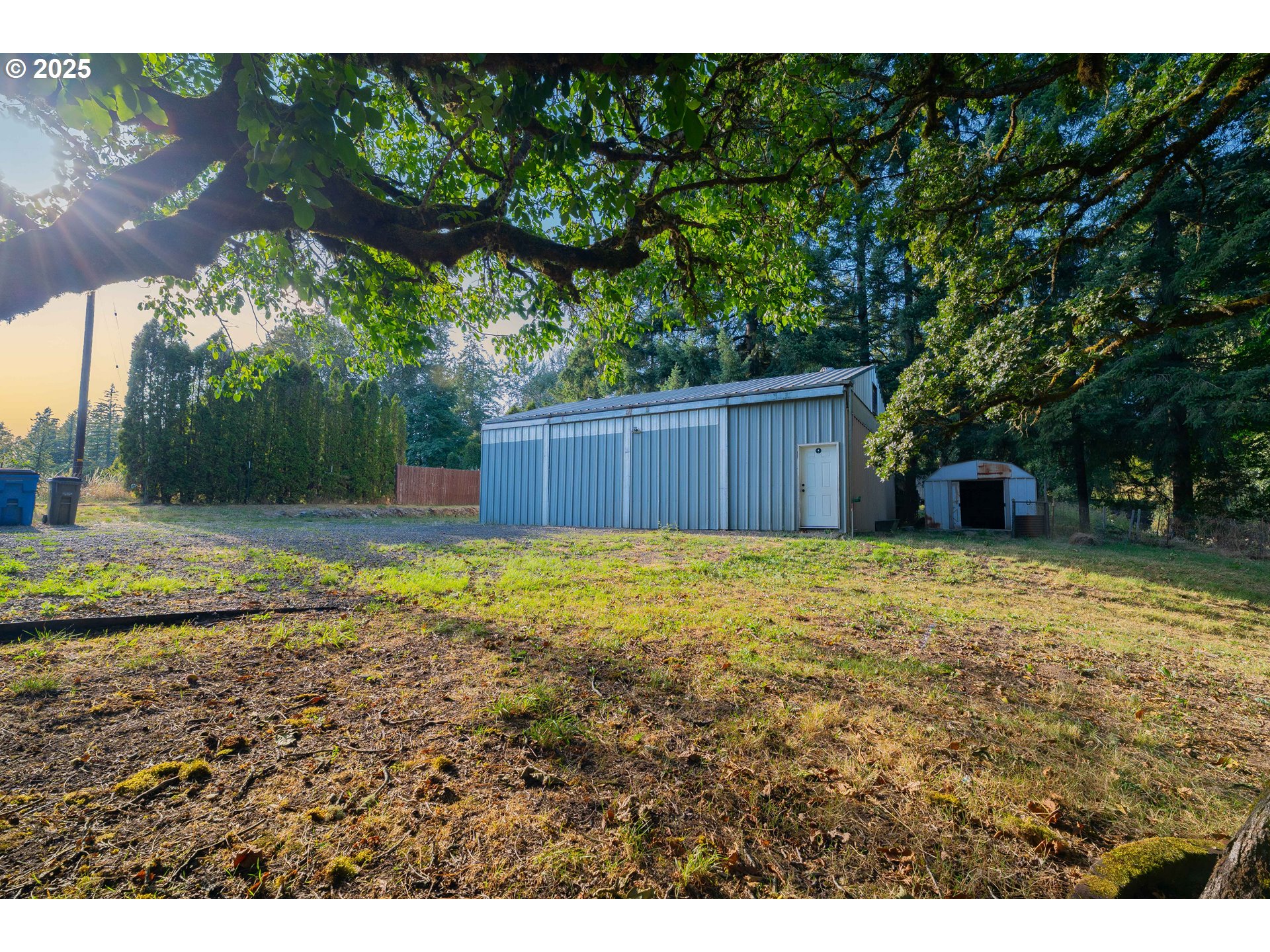 2817 NW EDDY ROCK RD