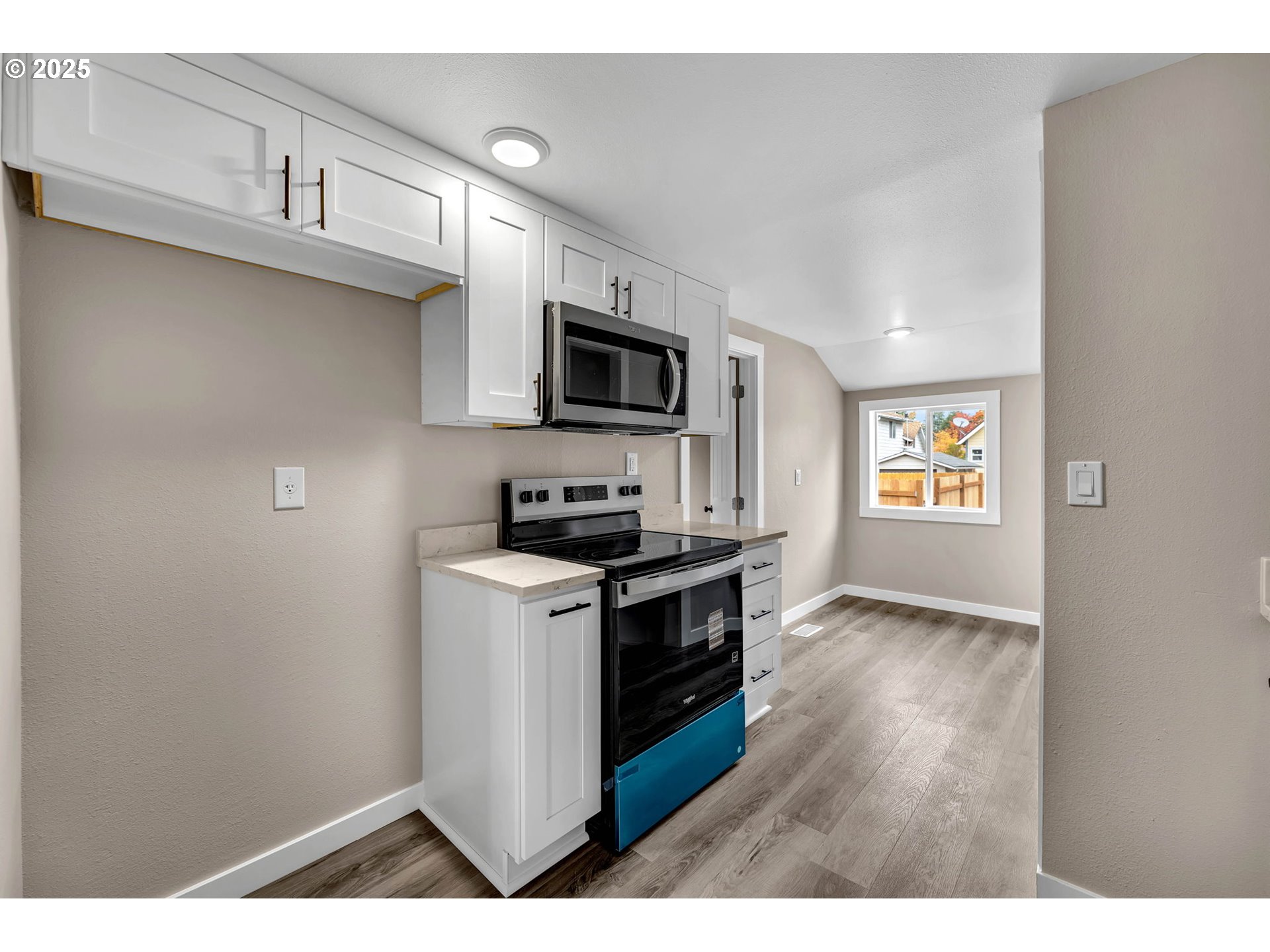308 NW 40TH ST