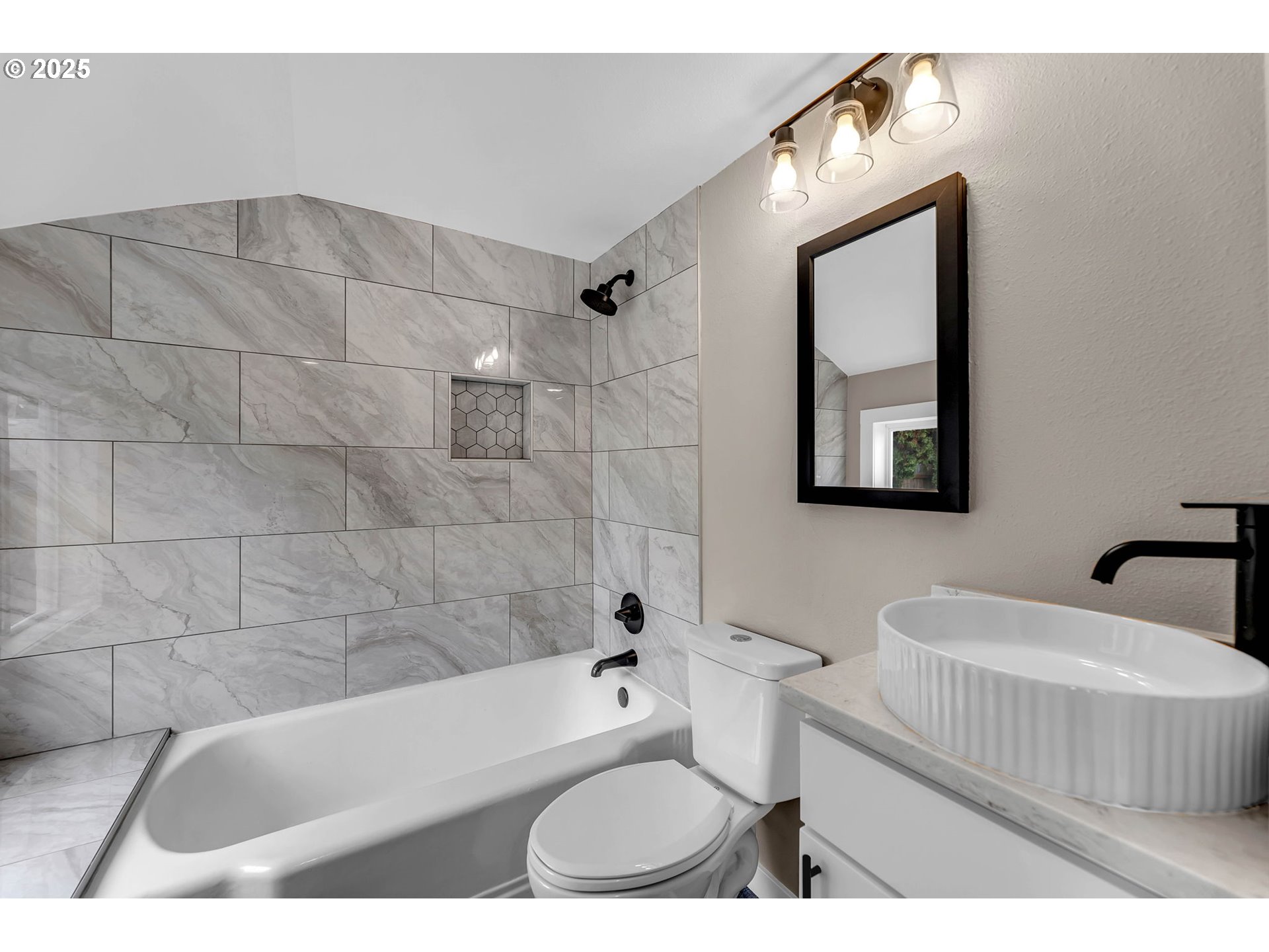 308 NW 40TH ST