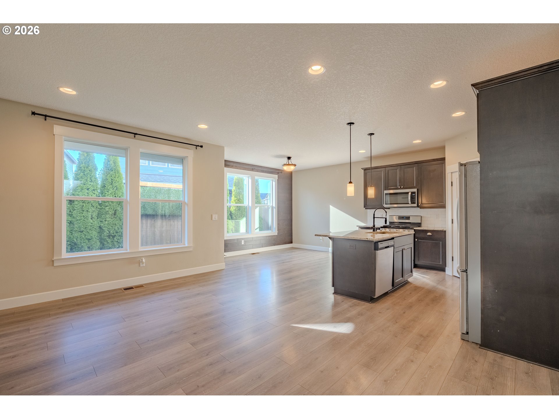 1145 S QUAIL RUN PL