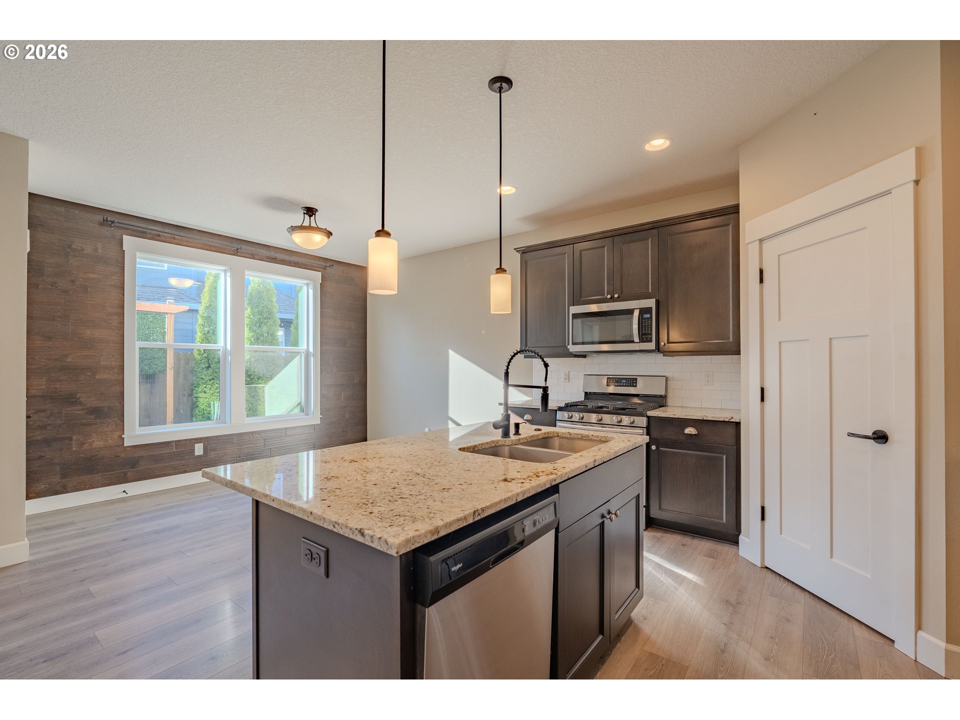 1145 S QUAIL RUN PL