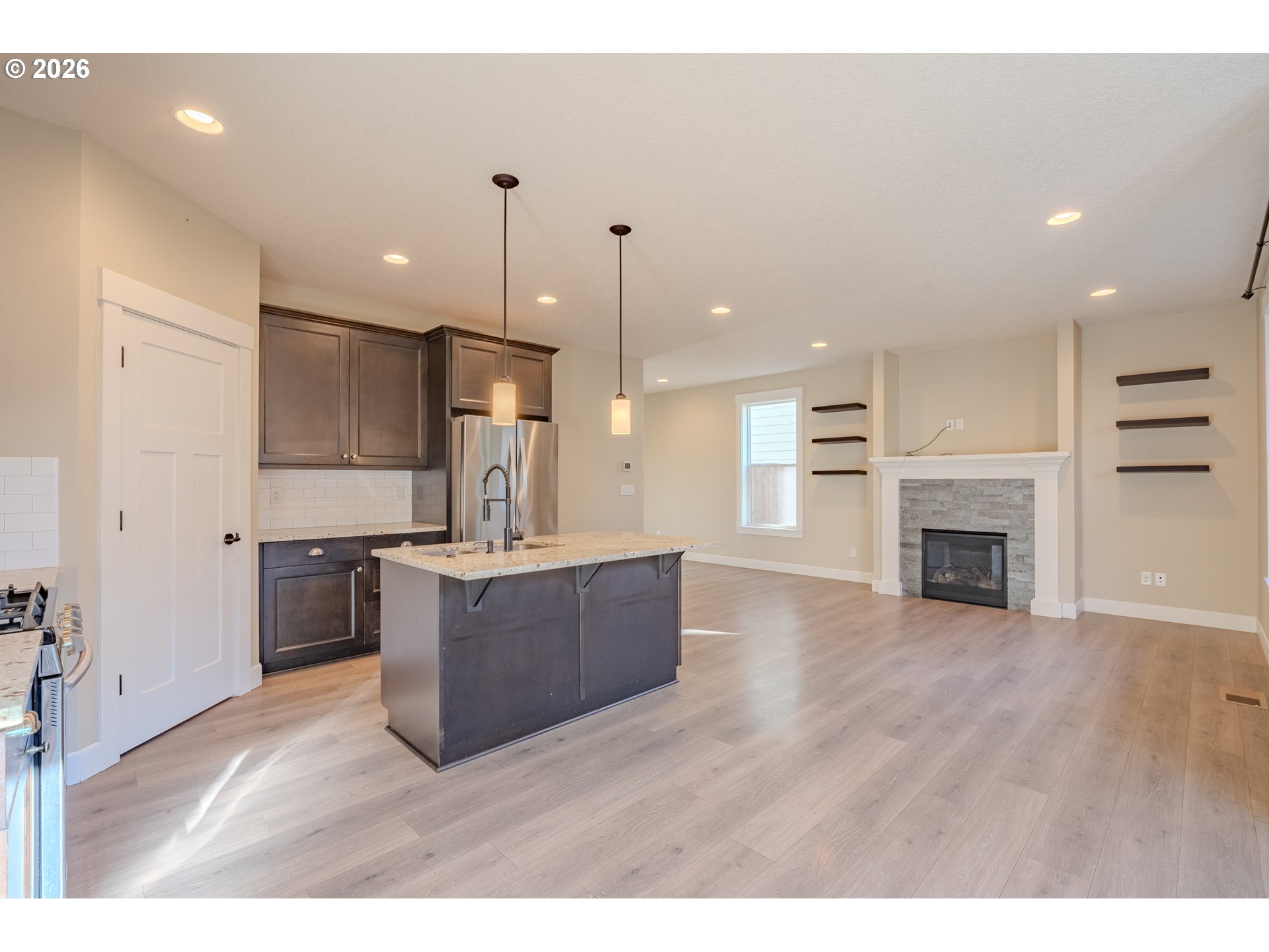 1145 S QUAIL RUN PL