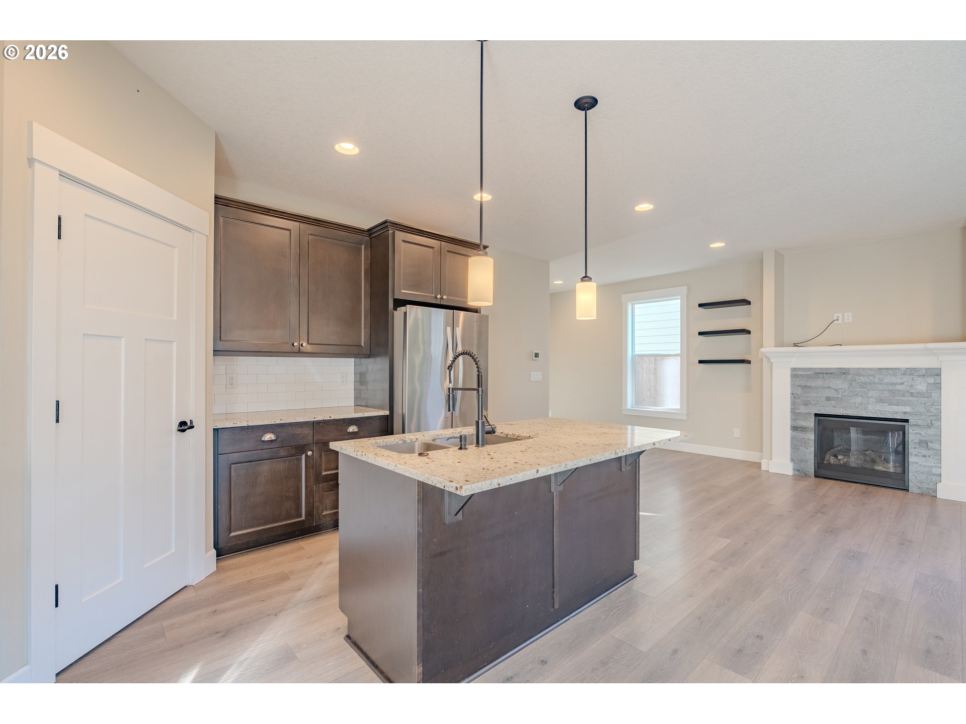 1145 S QUAIL RUN PL