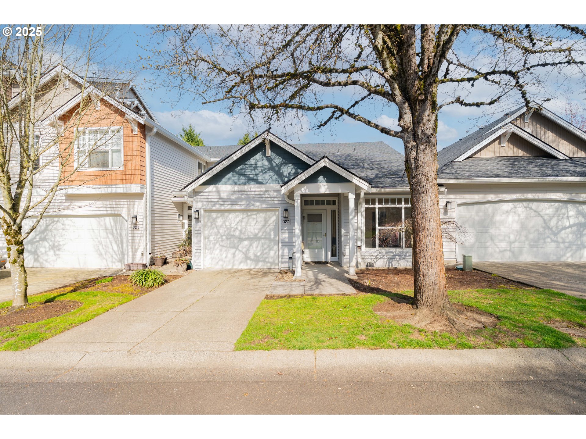 8724 NE 16TH WAY