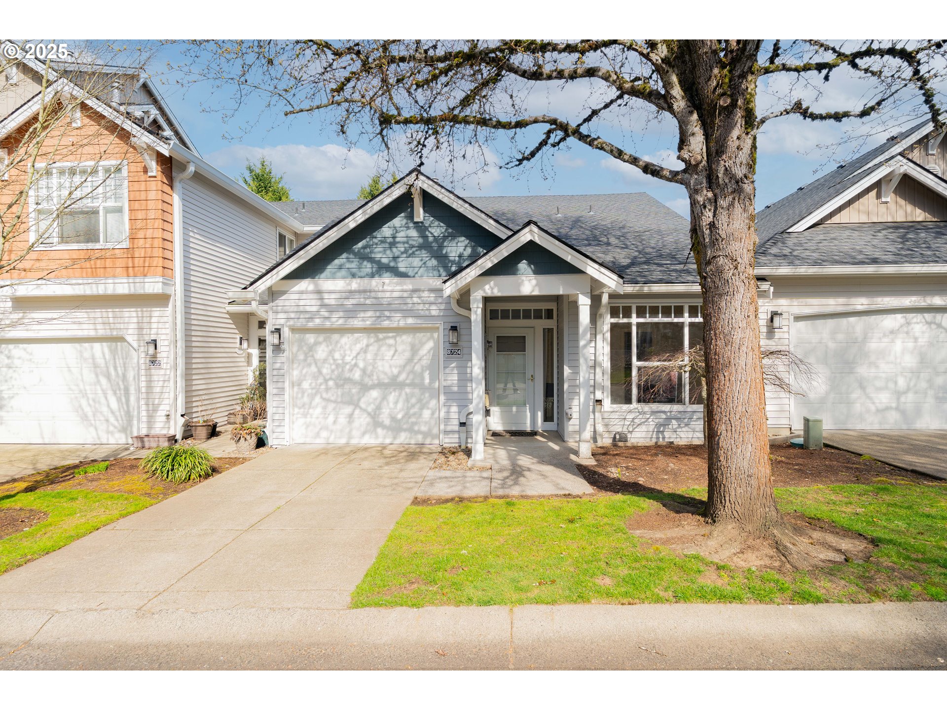 8724 NE 16TH WAY