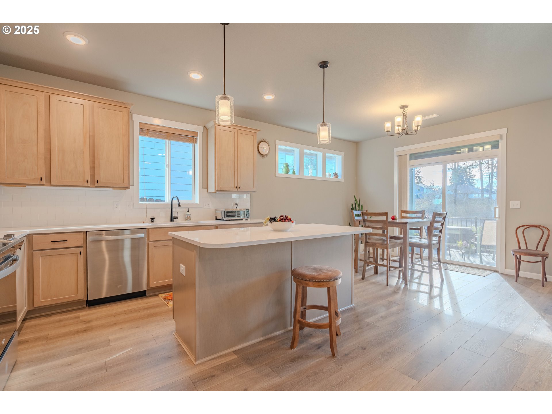 651 NW 28TH ST
