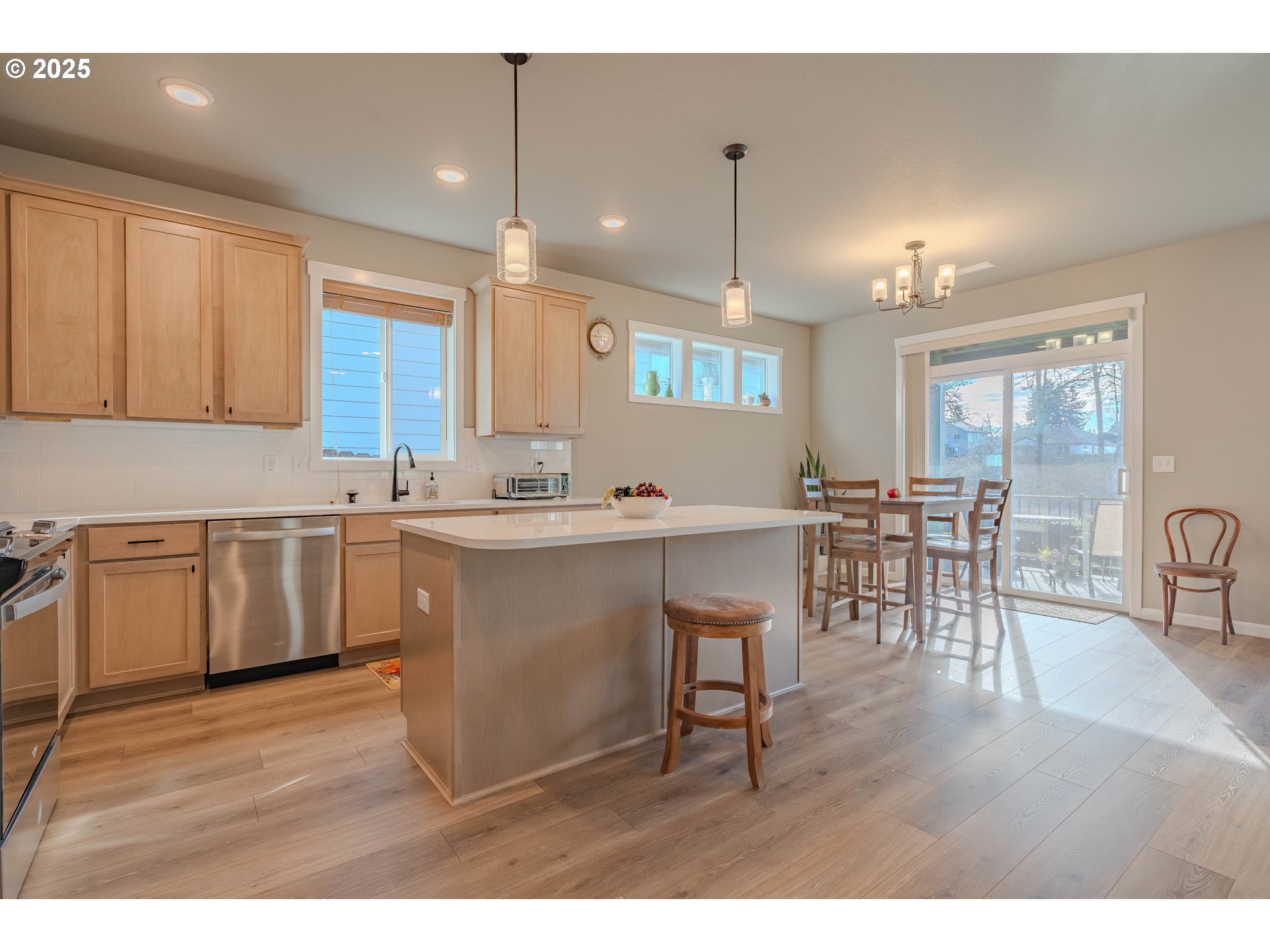 651 NW 28TH ST