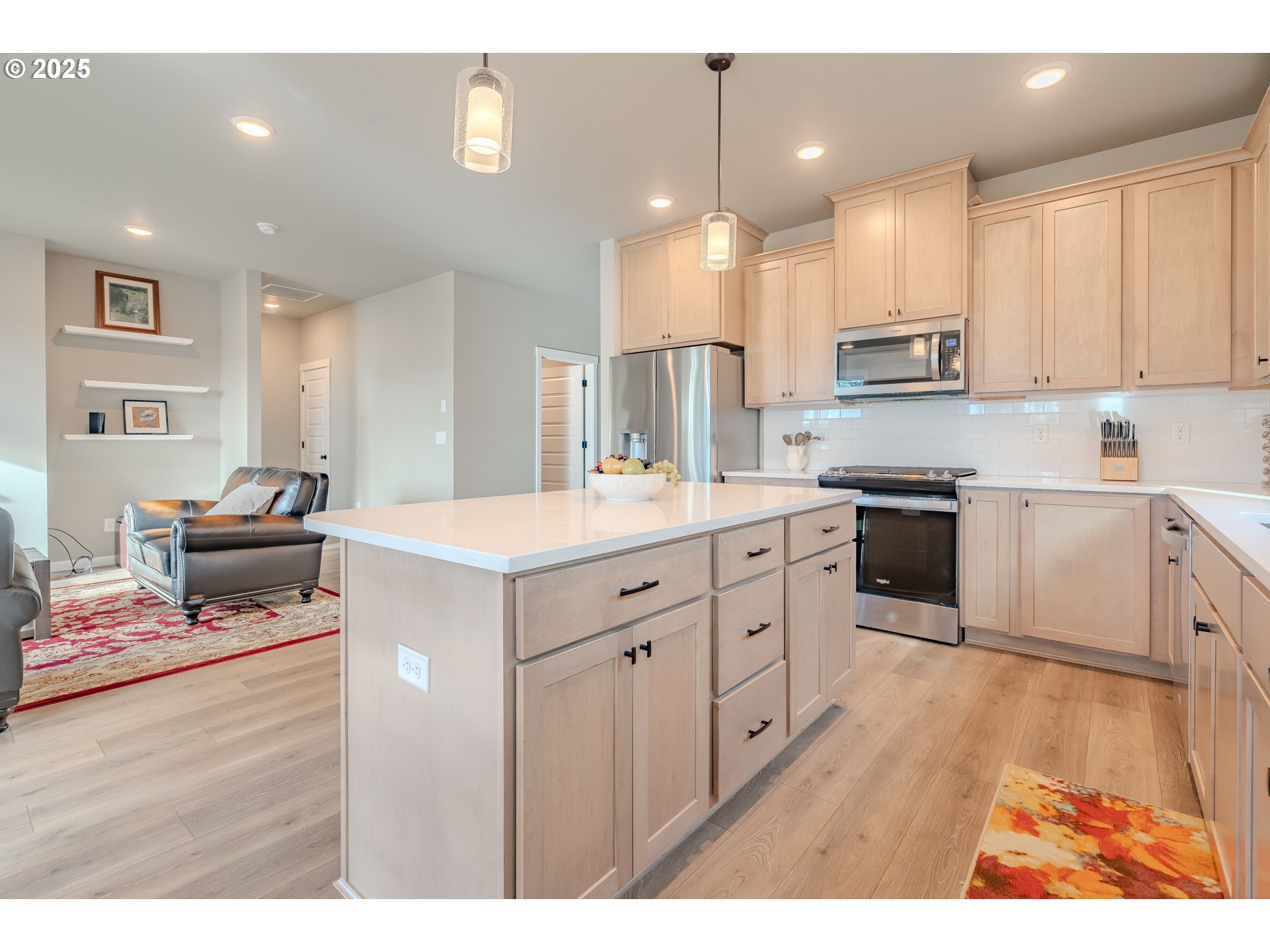 651 NW 28TH ST