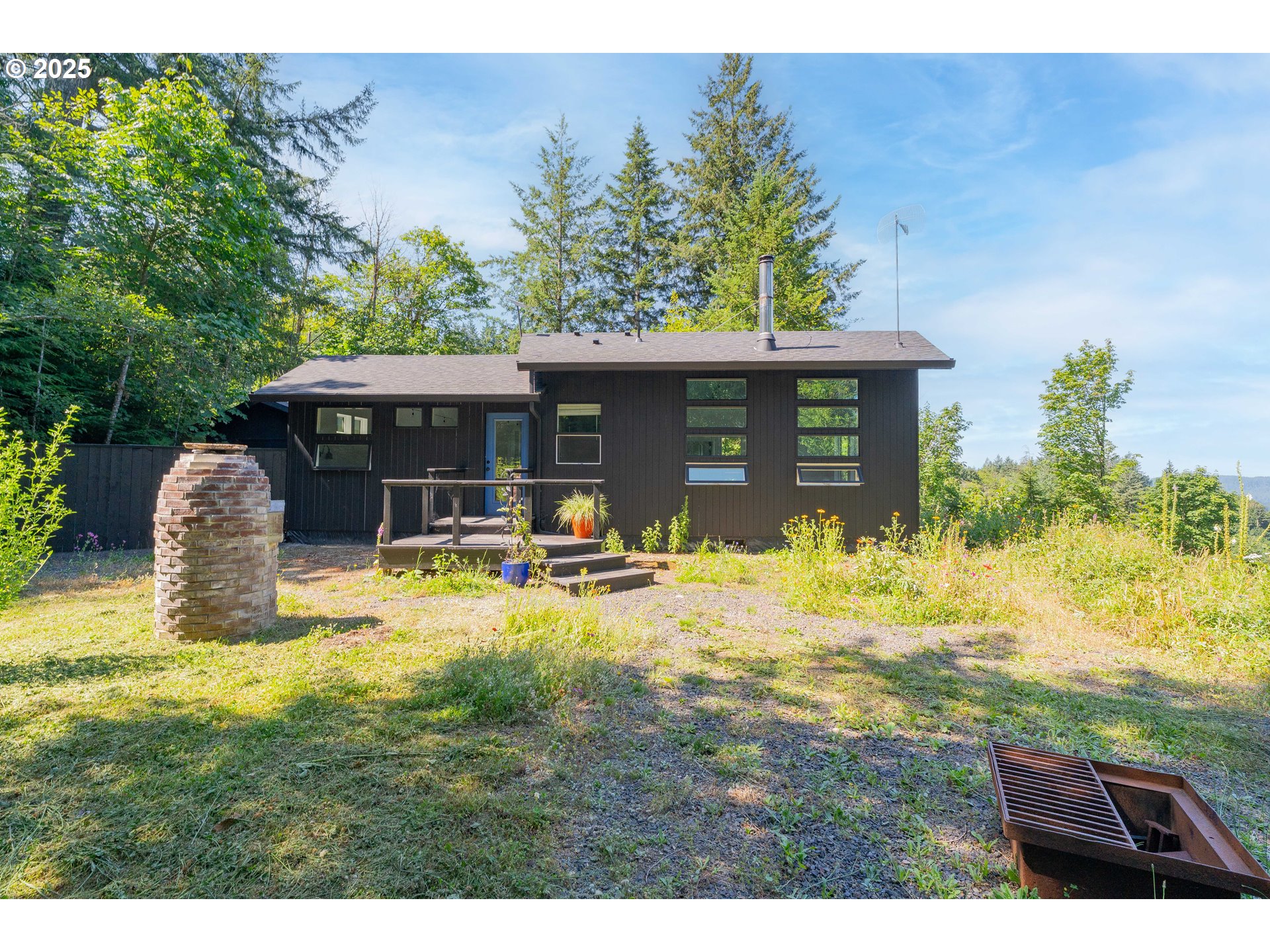 722 CEDAR FALLS RD