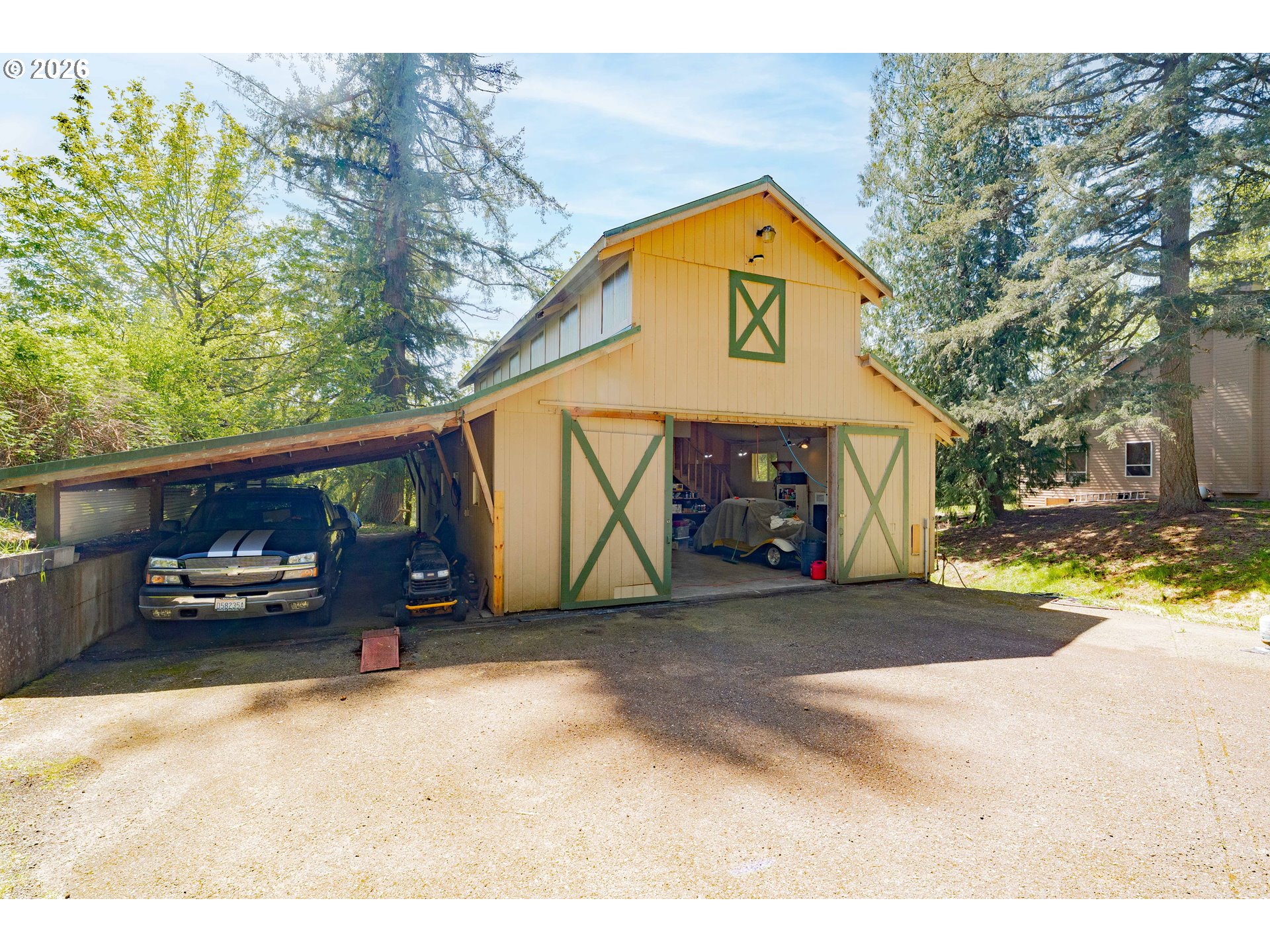 1352 BUHMAN RD