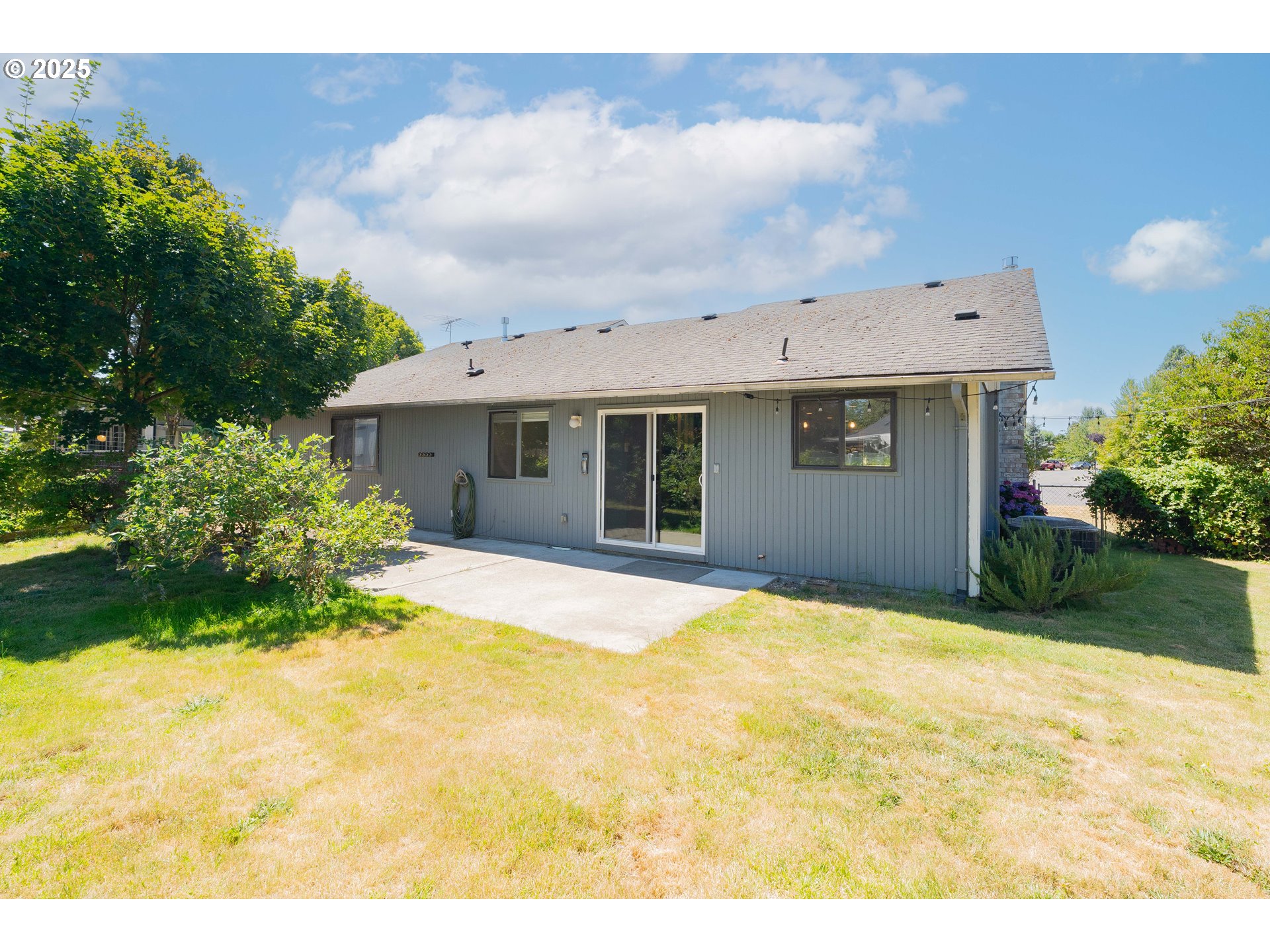 1115 SW 2ND AVE