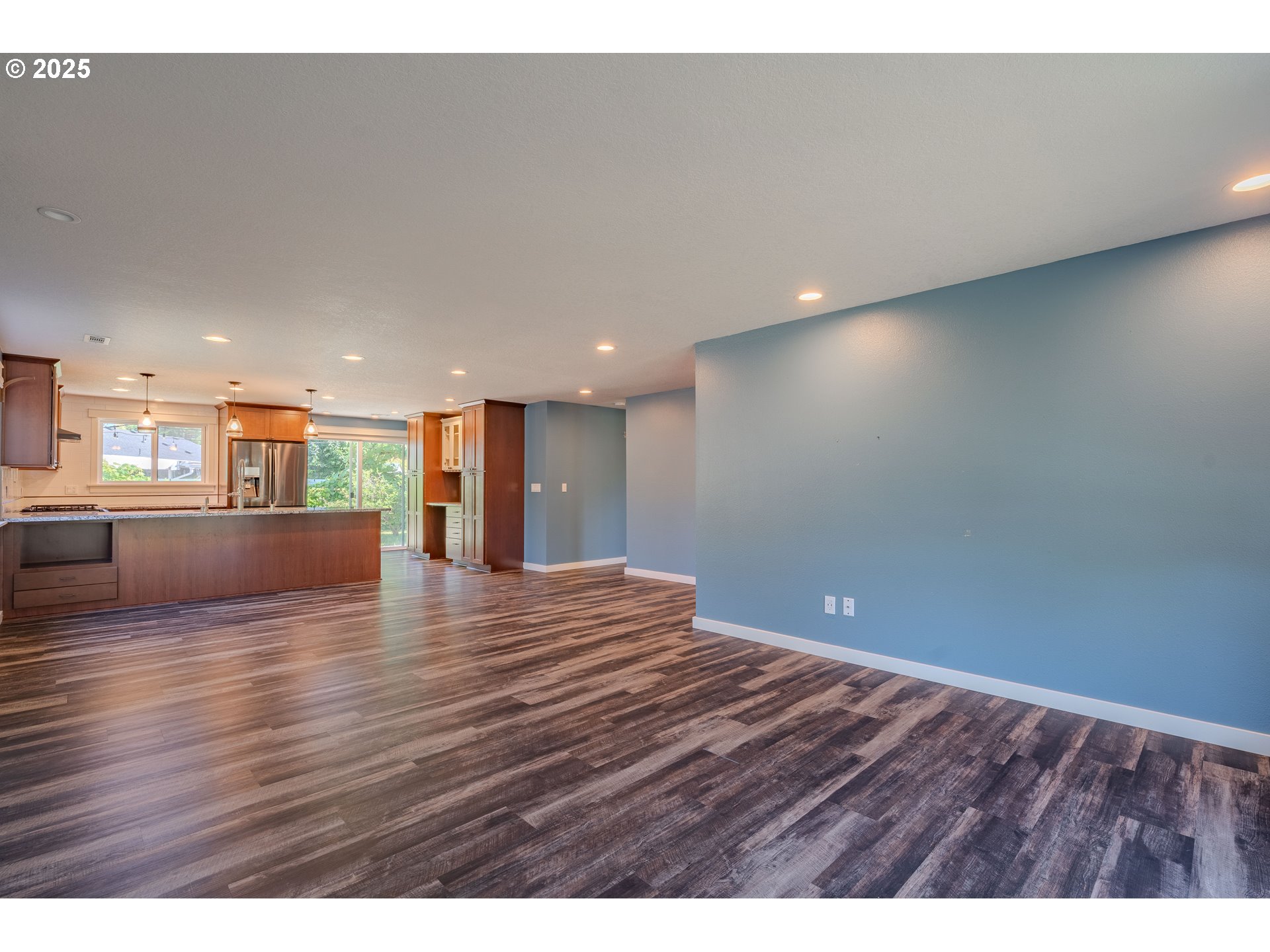 1115 SW 2ND AVE