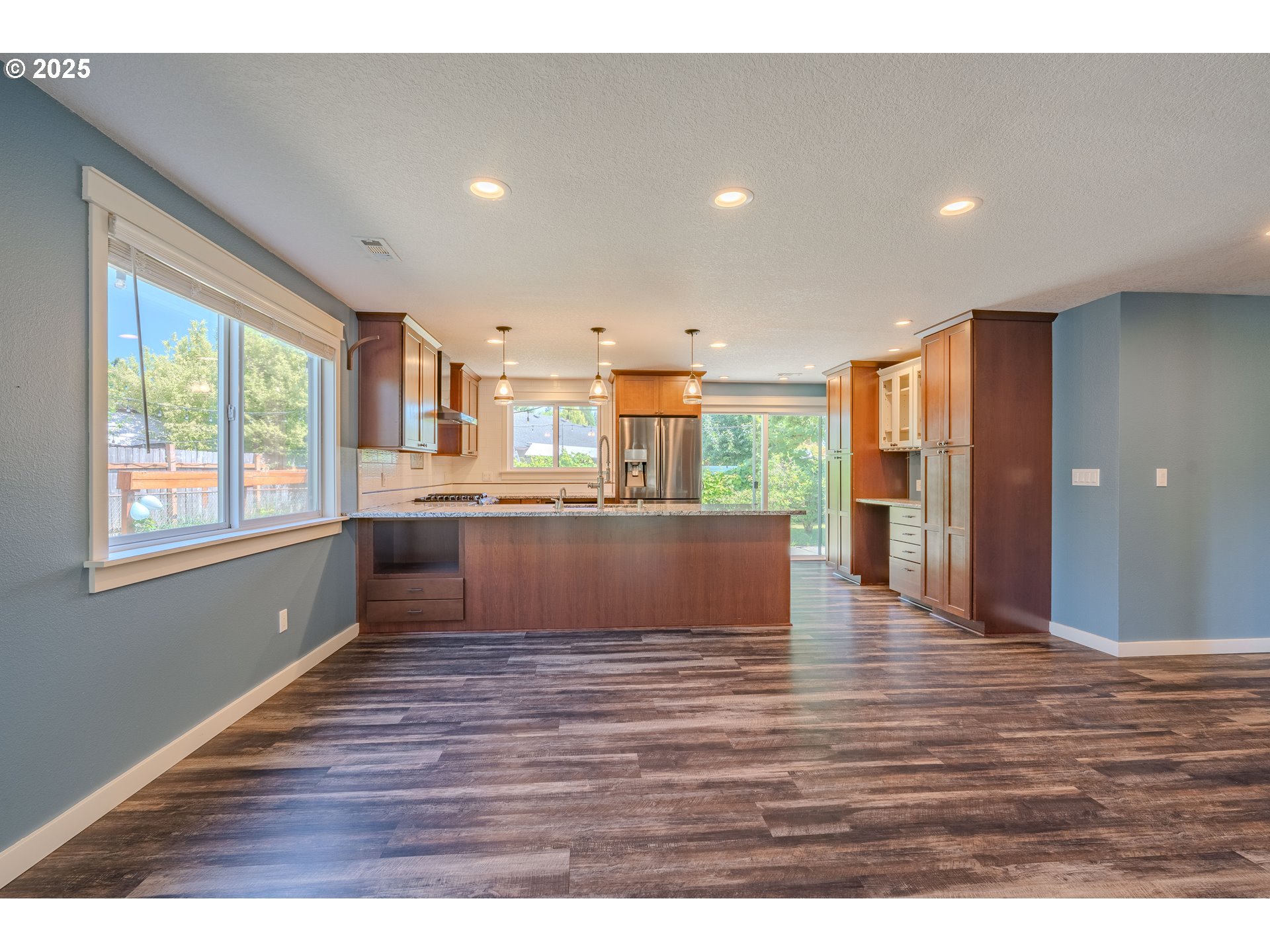 1115 SW 2ND AVE