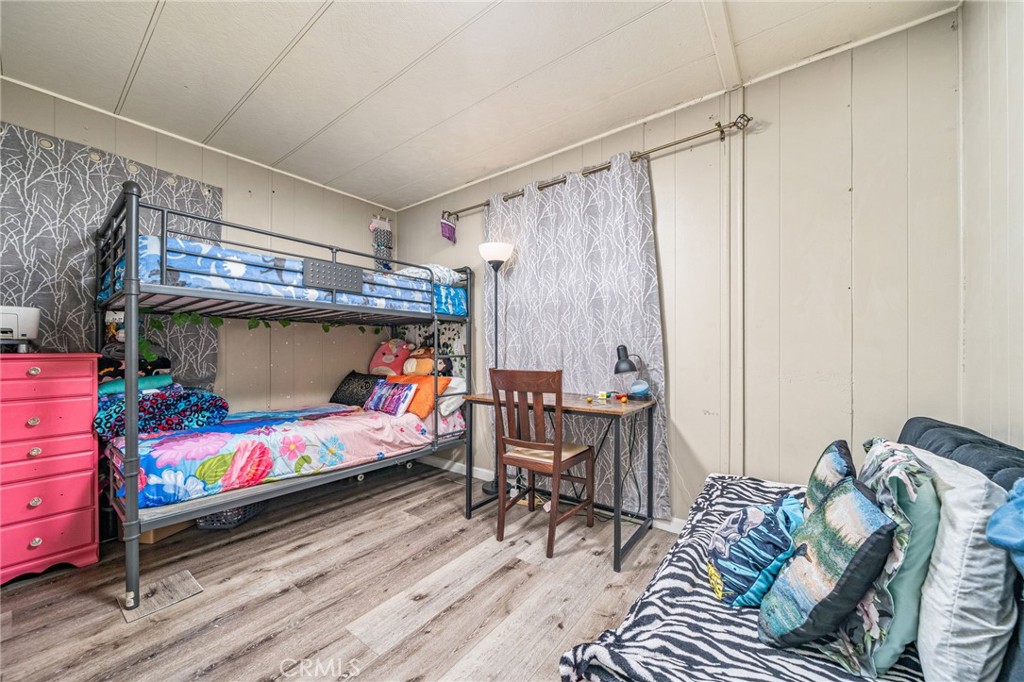 995 Pomona Road Unit: 1