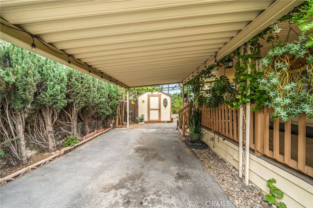 995 Pomona Road Unit: 1