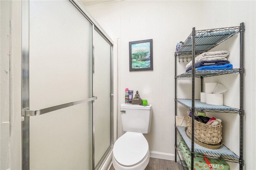 995 Pomona Road Unit: 1