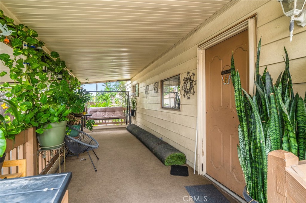 995 Pomona Road Unit: 1