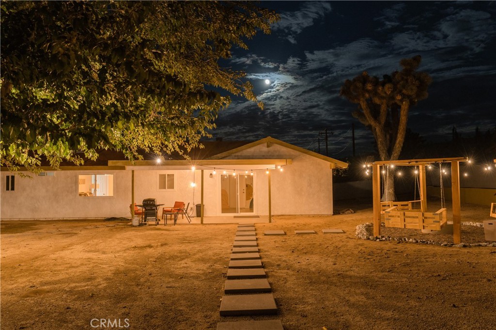 7728 Victor Vista Ave