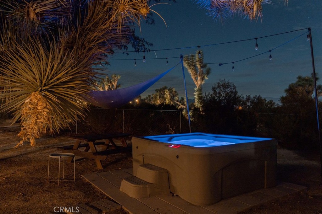 7728 Victor Vista Ave