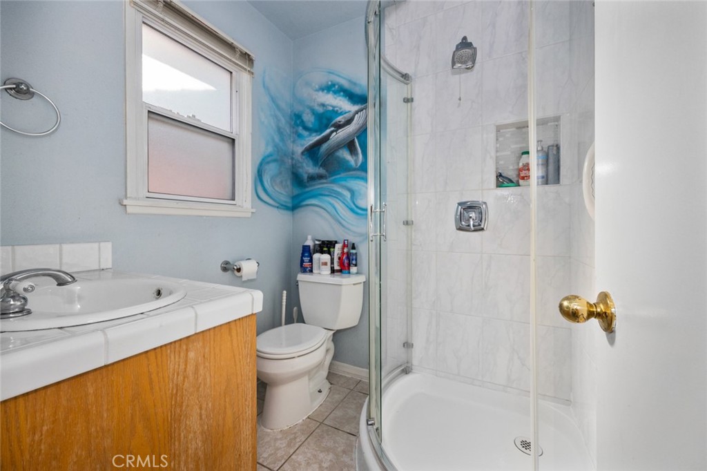 1431 E Pinewood Avenue