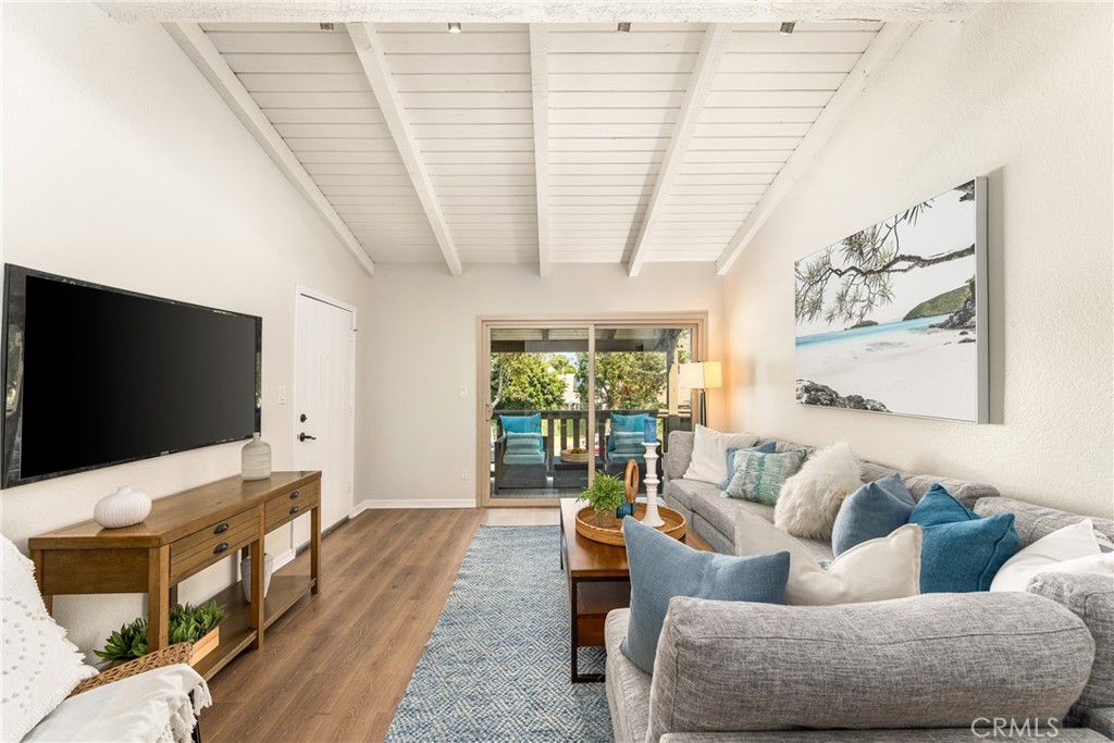 1345 Cabrillo Park Drive L06