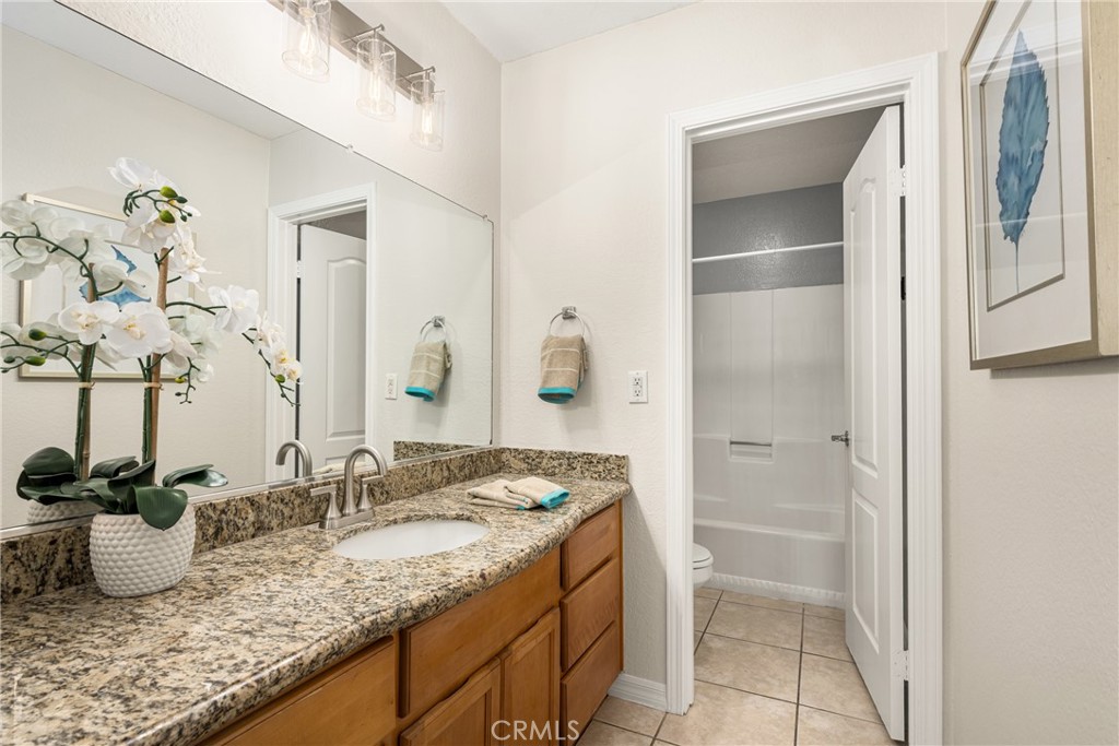 1345 Cabrillo Park Drive L06