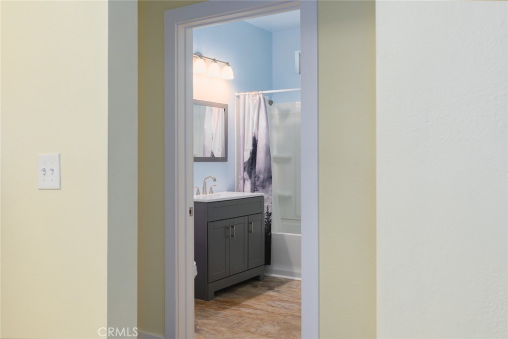 524 Nebraska Avenue 101