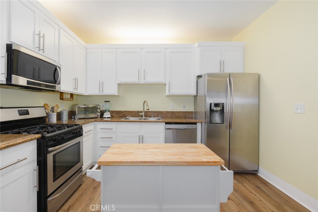 524 Nebraska Avenue 101