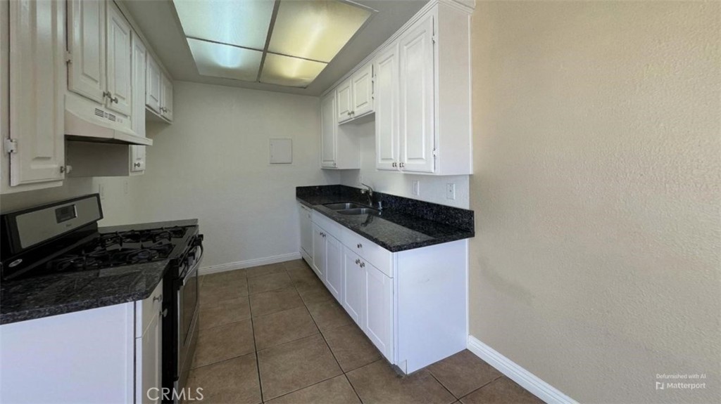 1480 E Marshall Boulevard 21