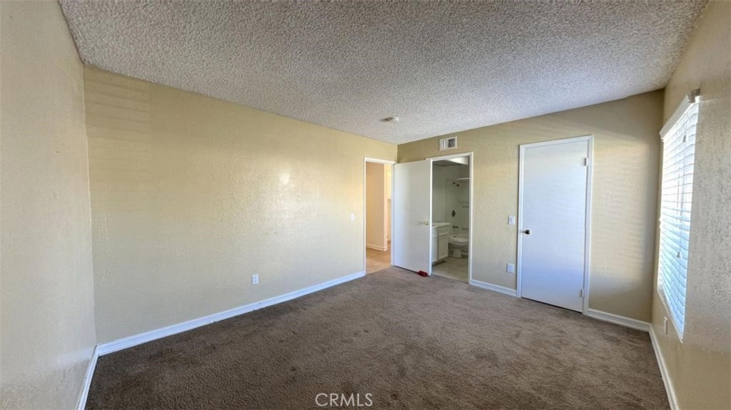 1480 E Marshall Boulevard 21