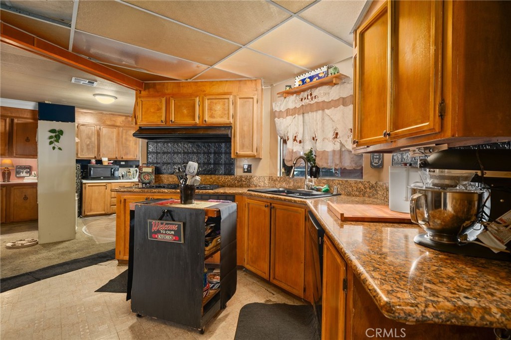 2601 E Victoria Street 173