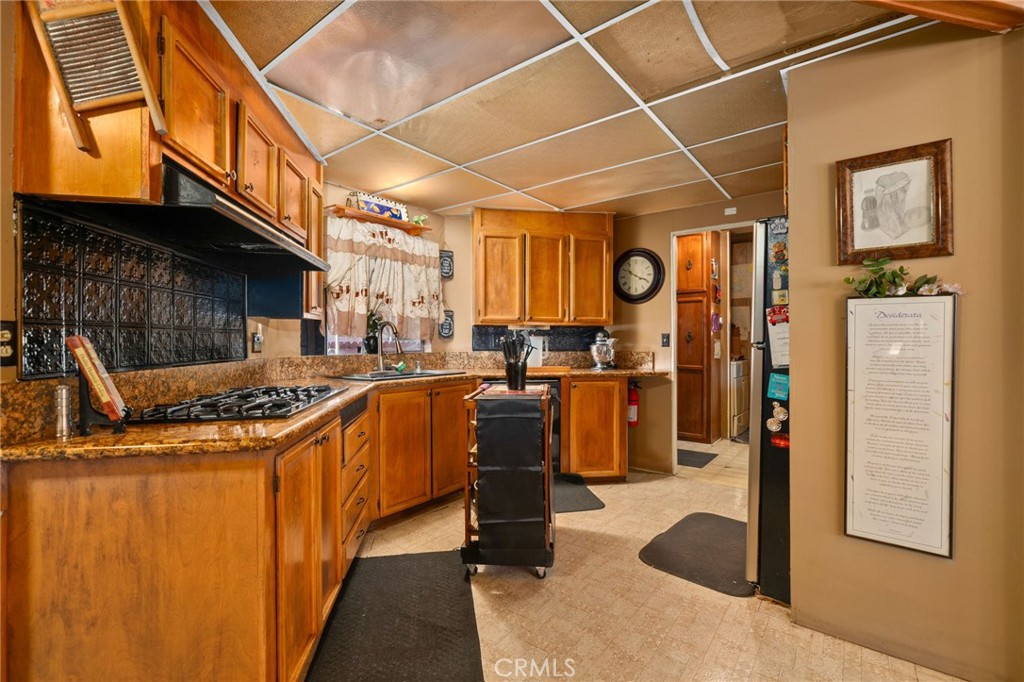 2601 E Victoria Street 173