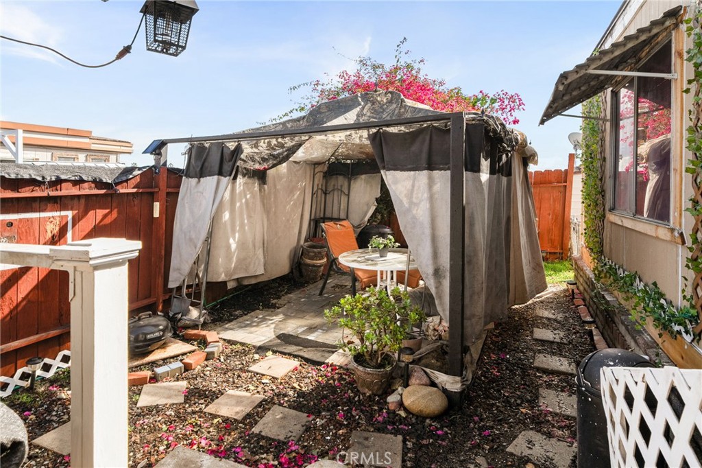 2601 E Victoria Street 173