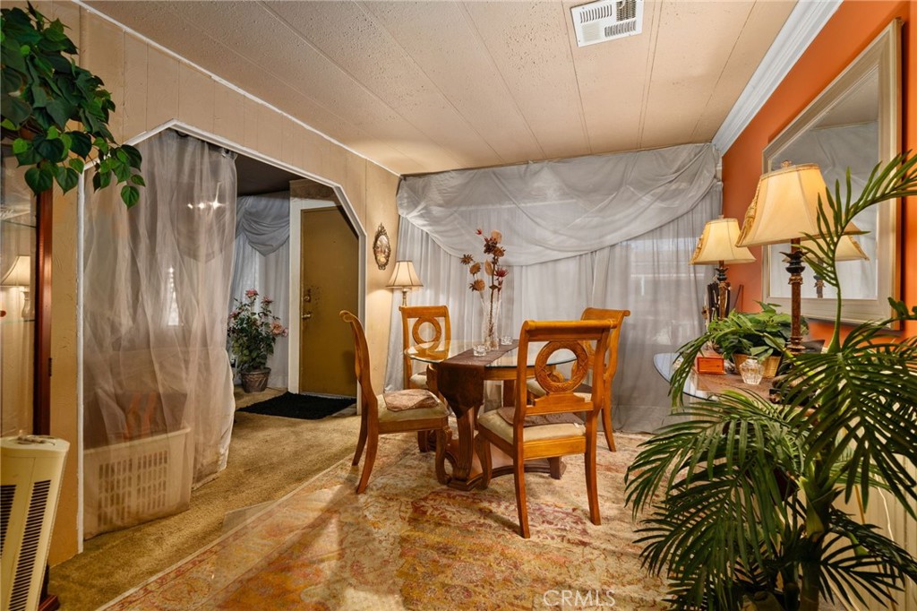 2601 E Victoria Street 173