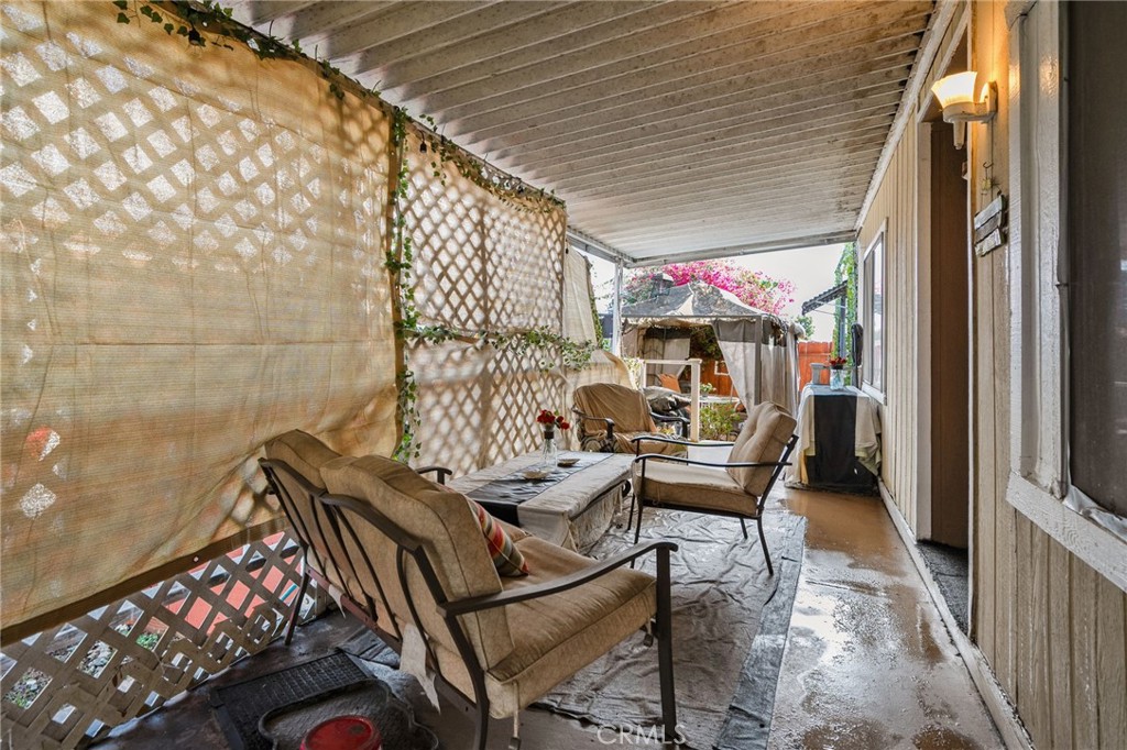 2601 E Victoria Street 173